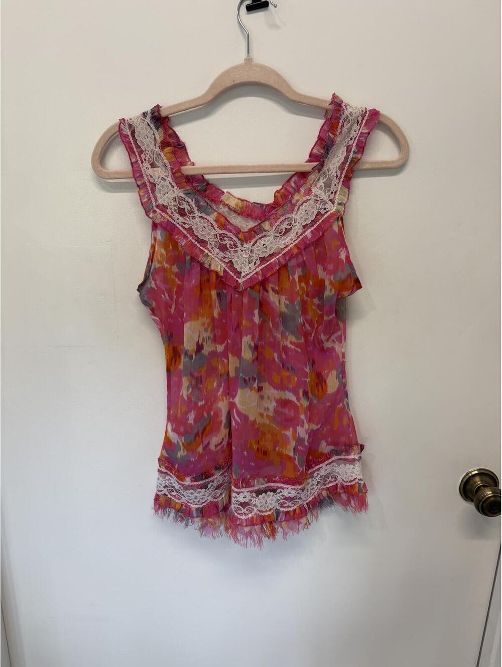 Passport size 8 Pink Multicolor Floral Lace Trim Sleeveless Top